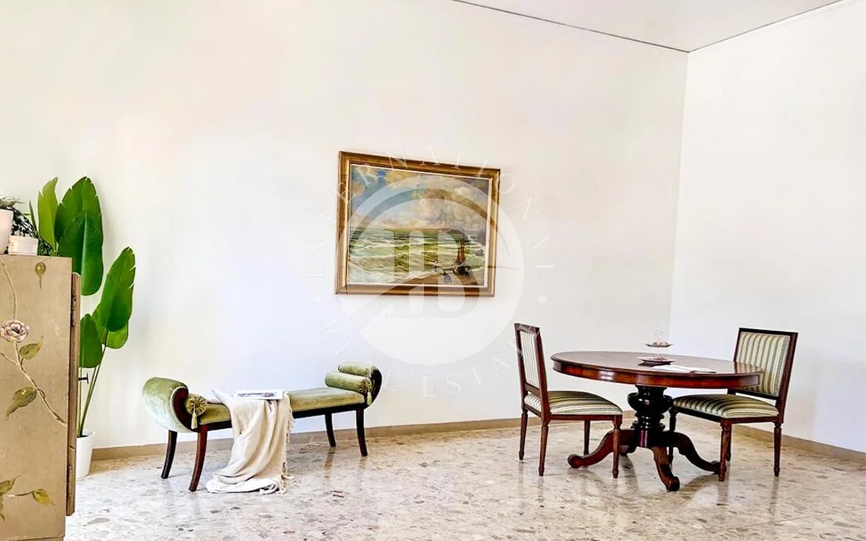 Apartment in Verona - Image 3
