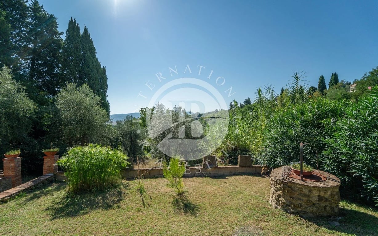 Apartment in Chianni - Image 3