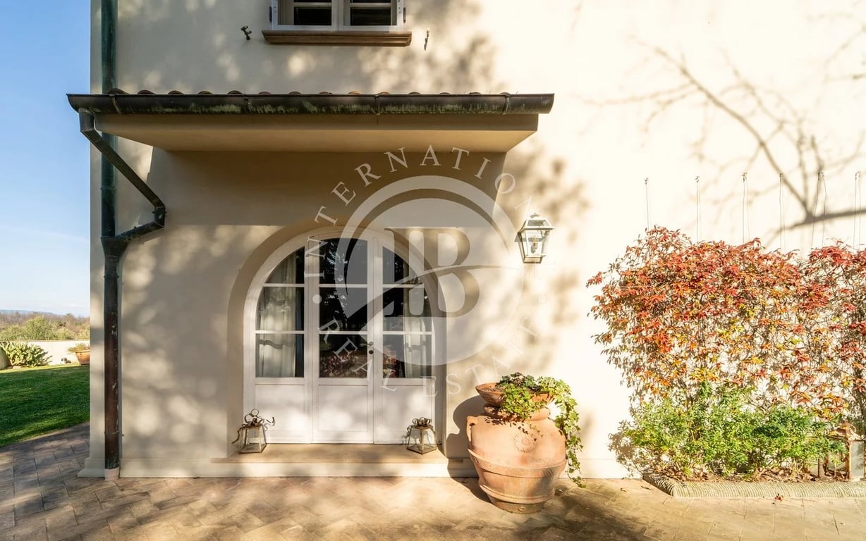 Villa in Casciana Terme Lari - Image 2
