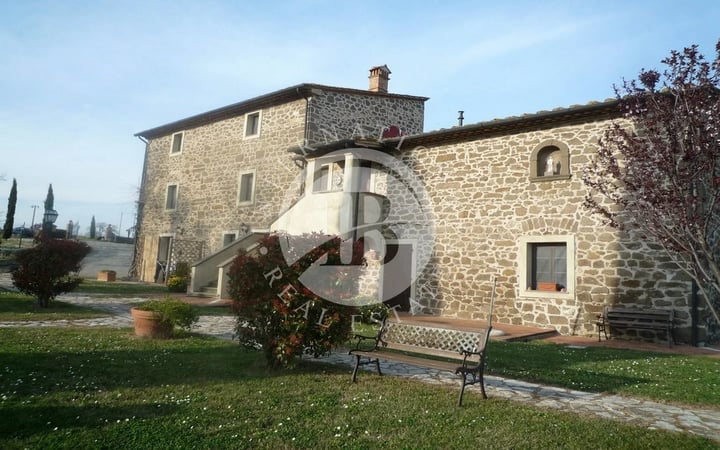 Apartment in Montecatini Val di Cecina - view 1