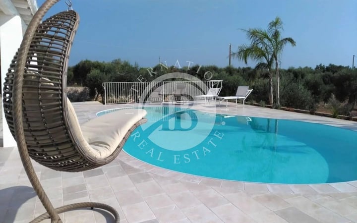 Villa in Castrignano del Capo - view 1