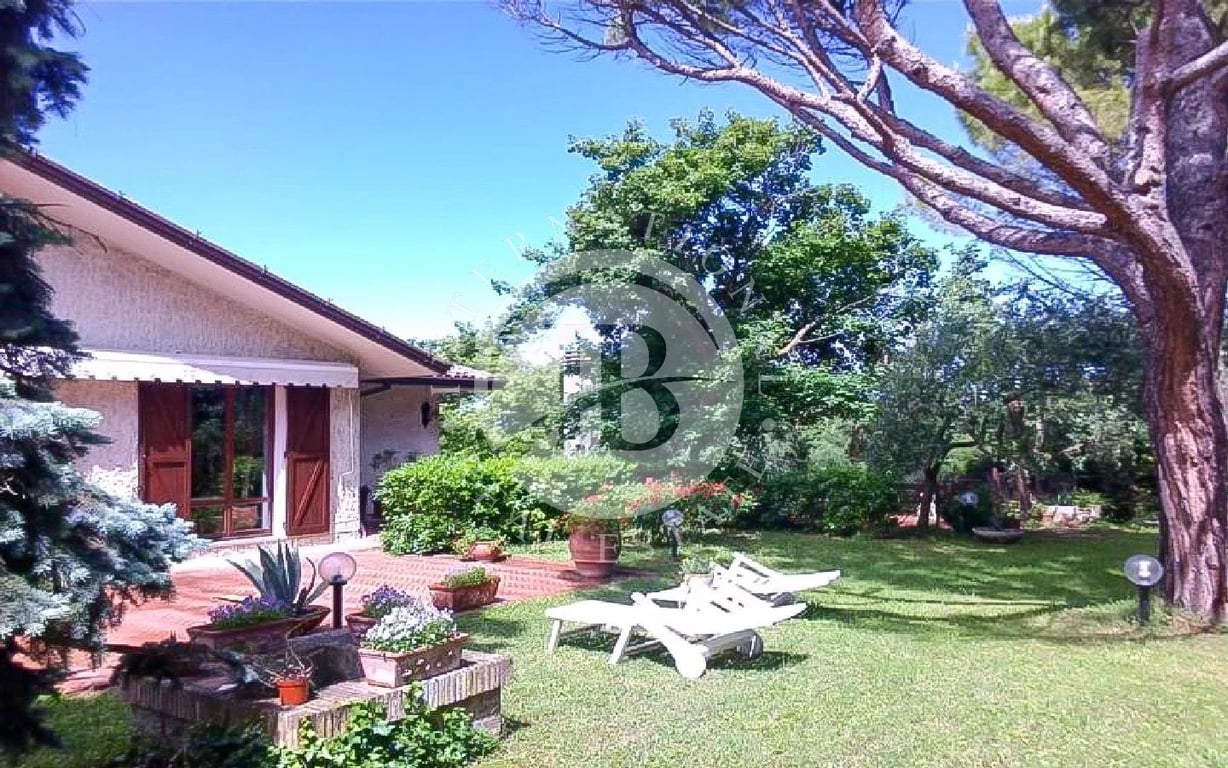 Villa in Pesaro - Image 3