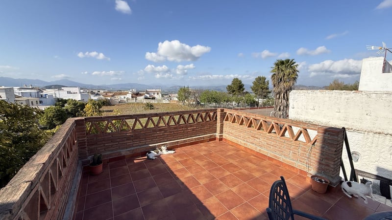 House in Alhaurin el Grande - view 1