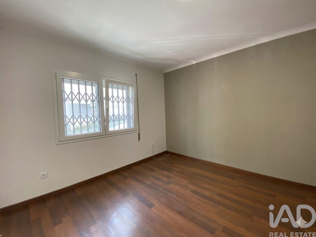 Apartment in Raza de Baixo - Image 3