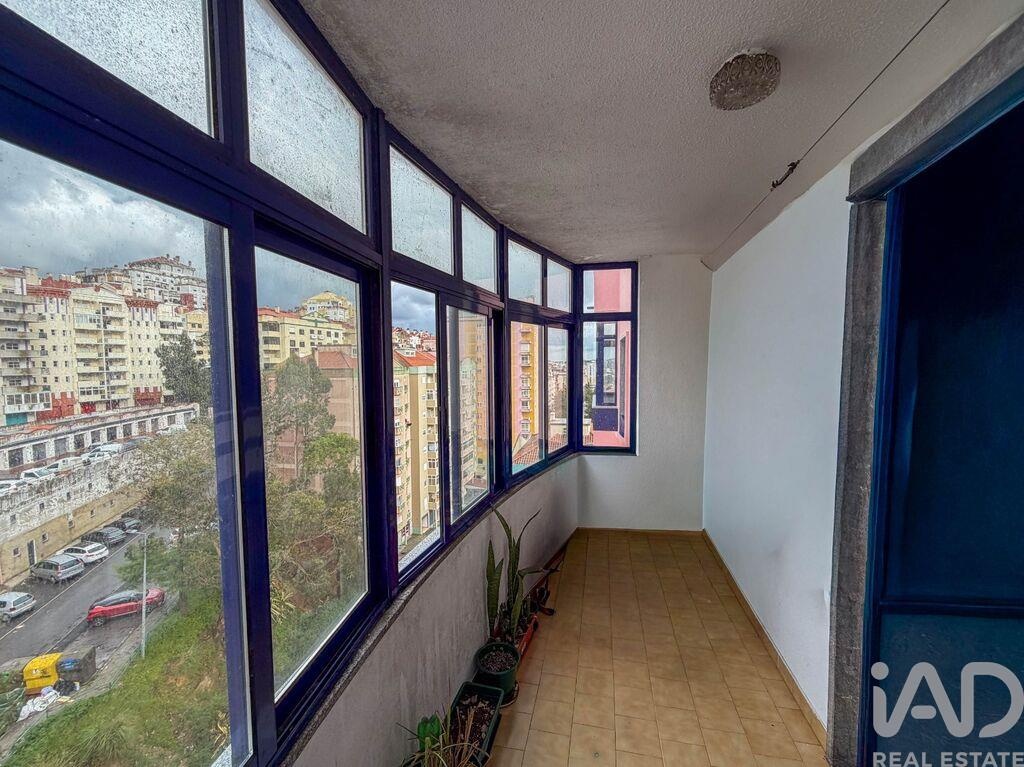 Apartment in Algueirao - Image 3