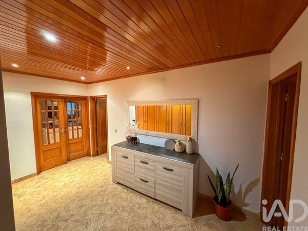 Apartment in Algueirao - view 1