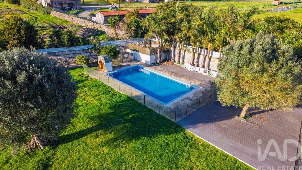 House in Bairro - Image 3