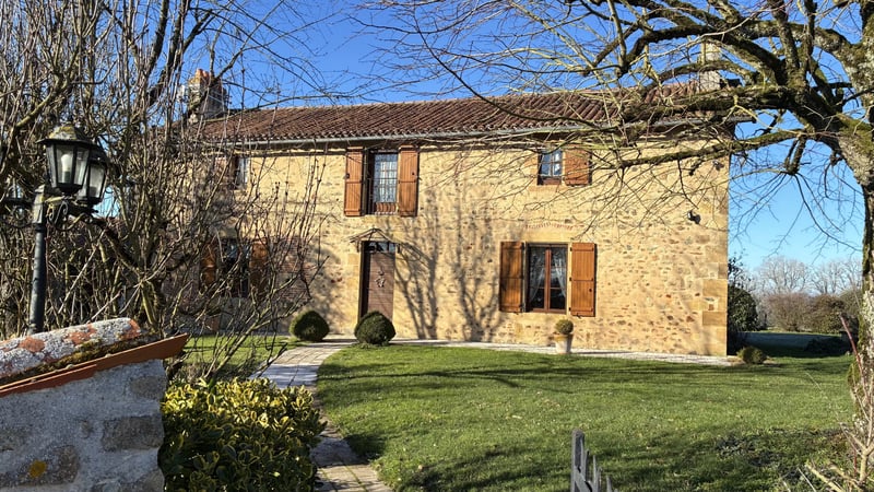 House in Availles-Limouzine - view 1