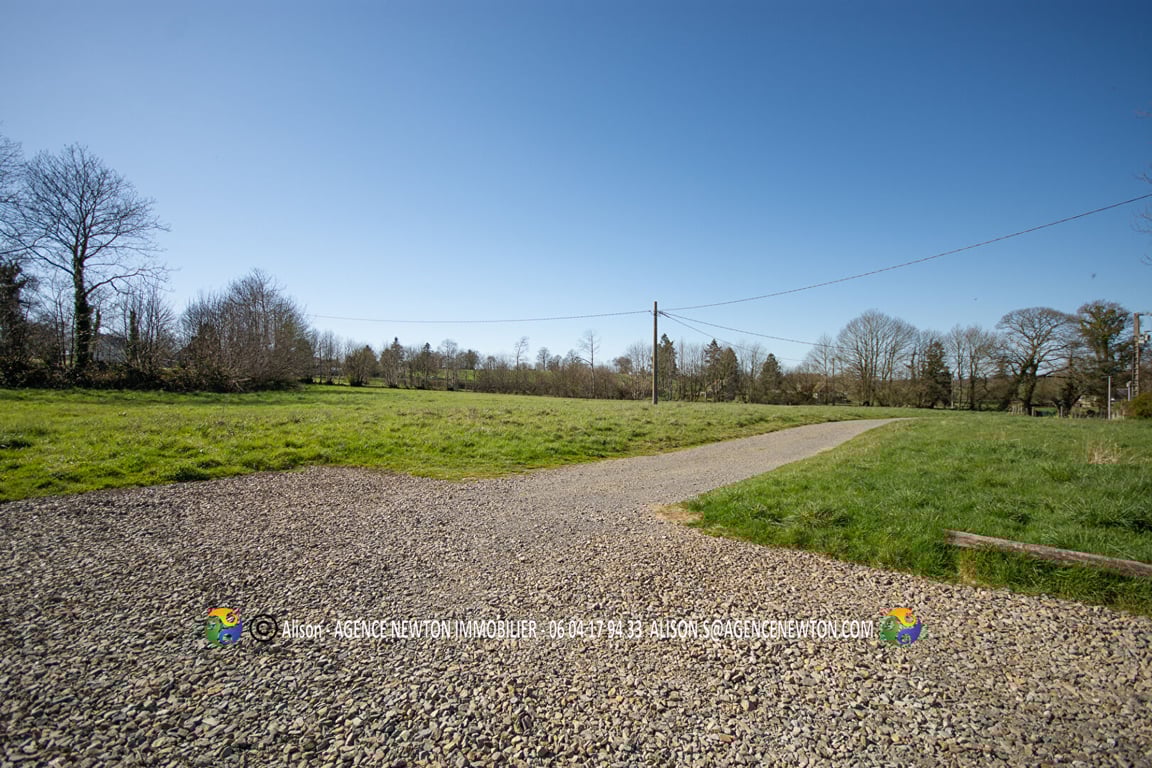 House in Les Loges-Marchis - Image 3