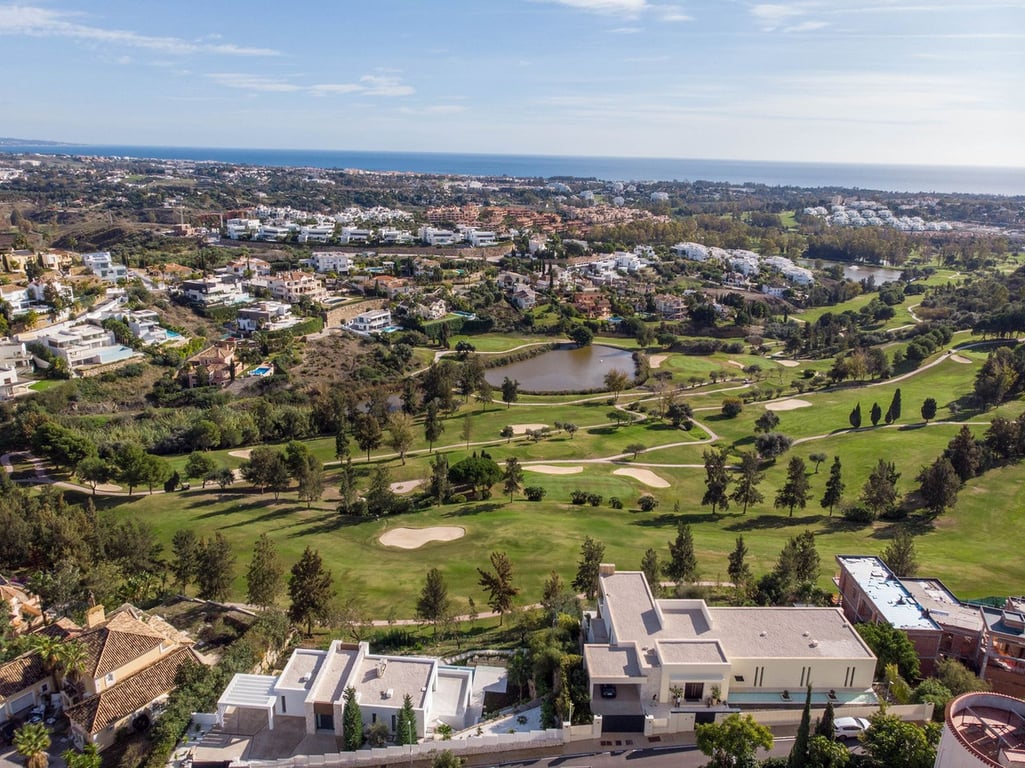 Villa in Benahavis - Image 2