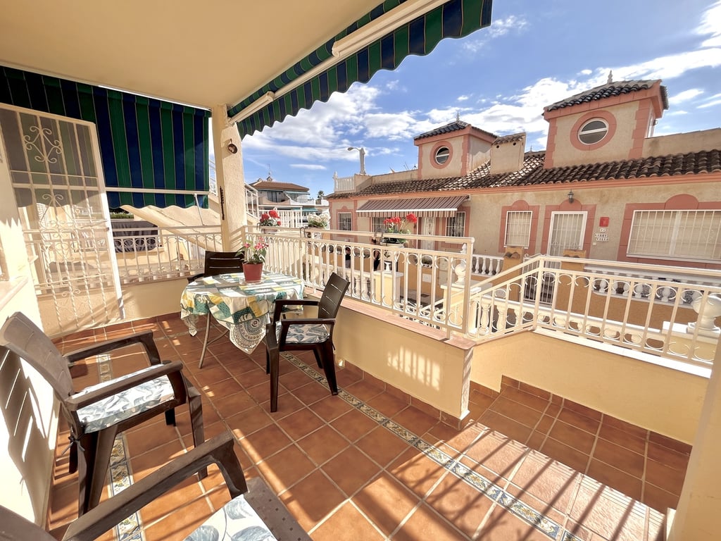 Apartment in Playa Flamenca - Image 3