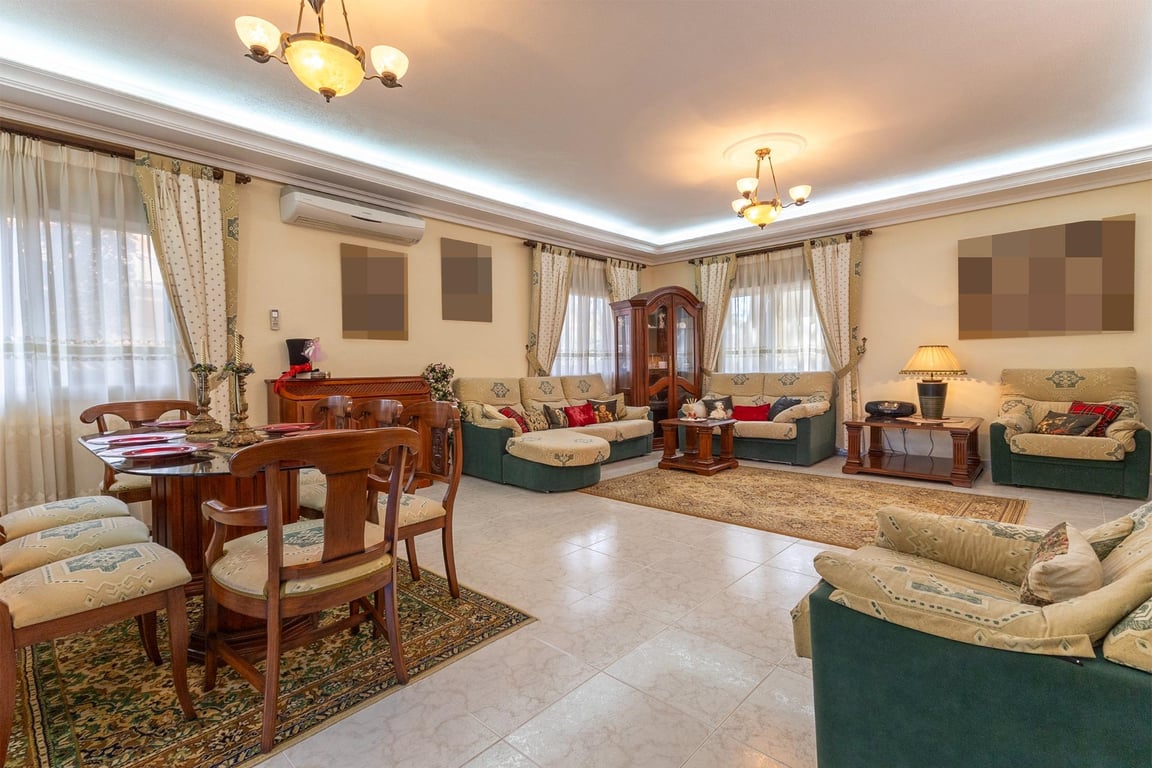 Villa in Ciudad Quesada - Image 2