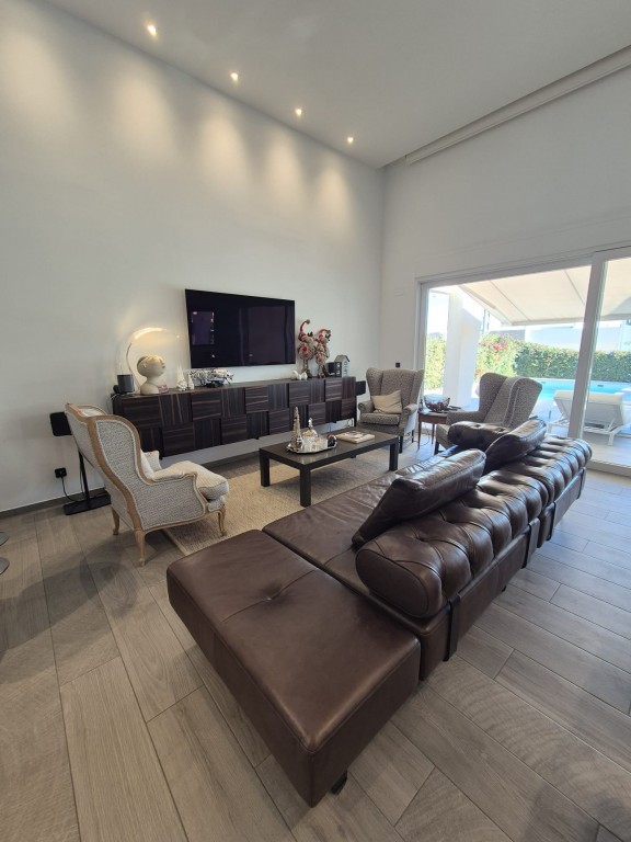 Villa in Algorfa - Image 3