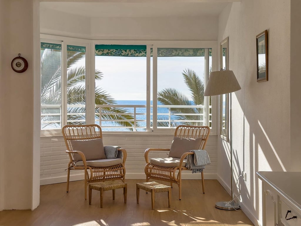 Apartment in Torrevieja - Image 2