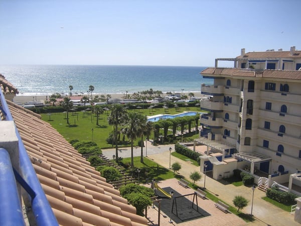 Penthouse in San Luis de Sabinillas - view 1