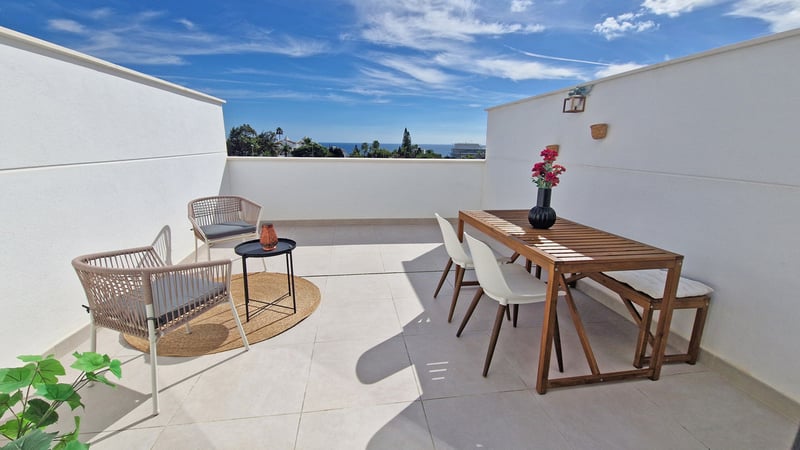 Apartment in Estepona - view 1