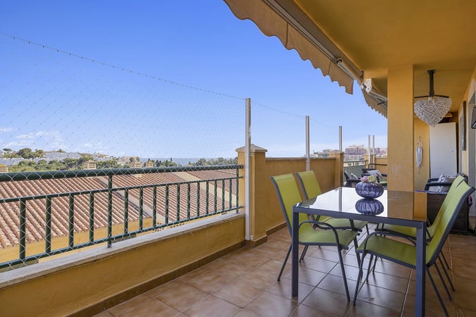 Apartment in Torrequebrada - view 1