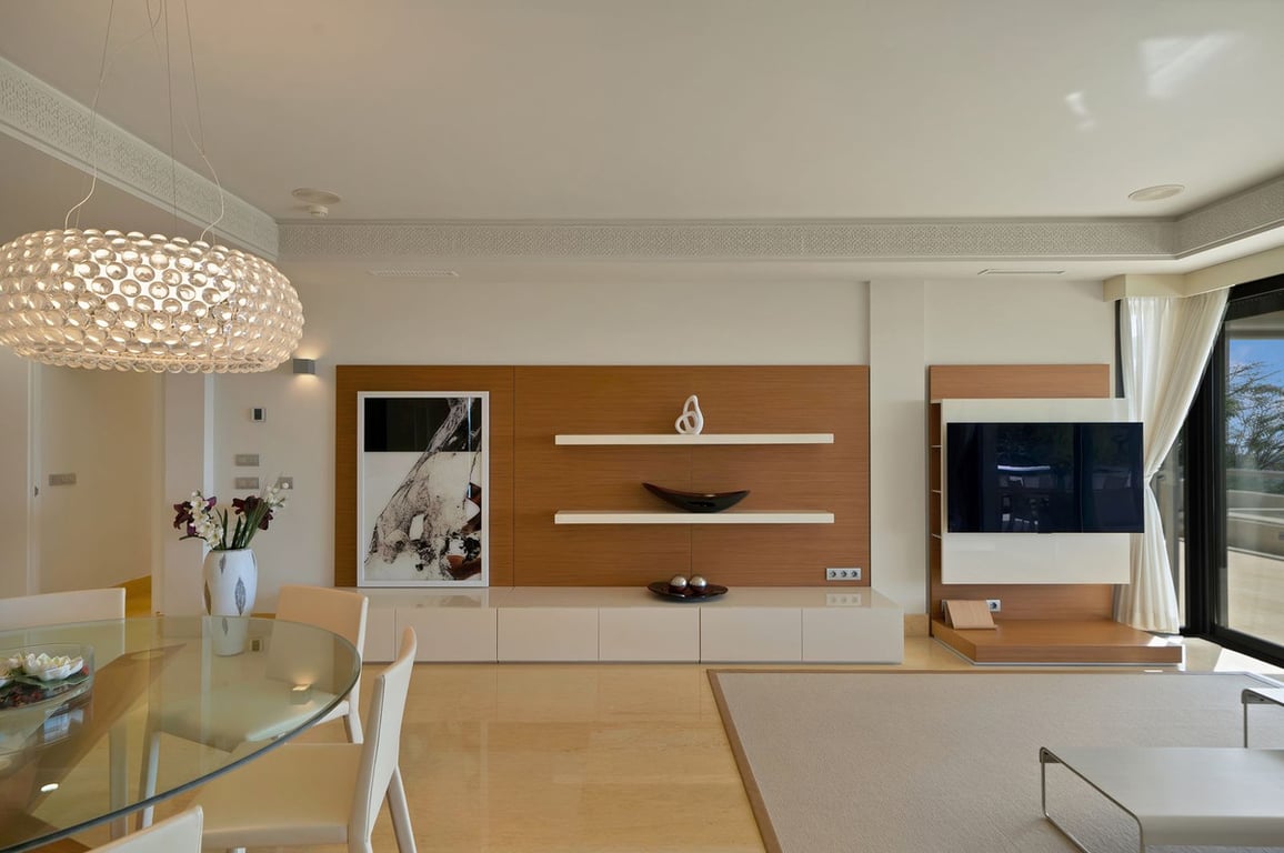 Apartment in Nueva Andalucia - Image 3
