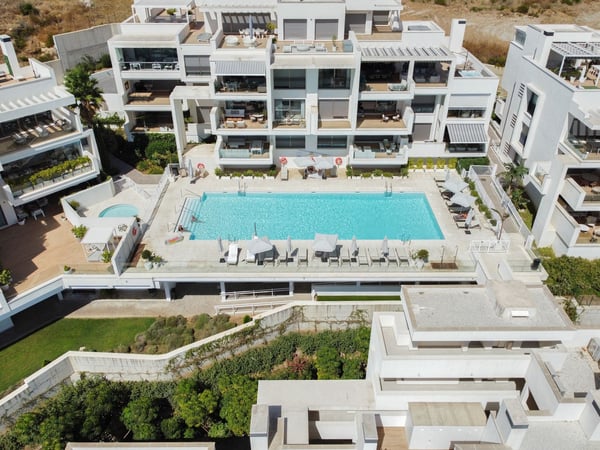 Apartment in Estepona - view 1