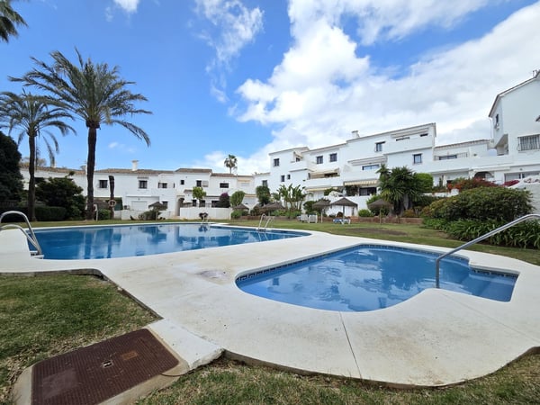 House in Nueva Andalucia - view 1