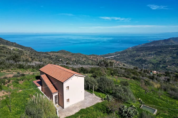 House in Cefalu - view 1