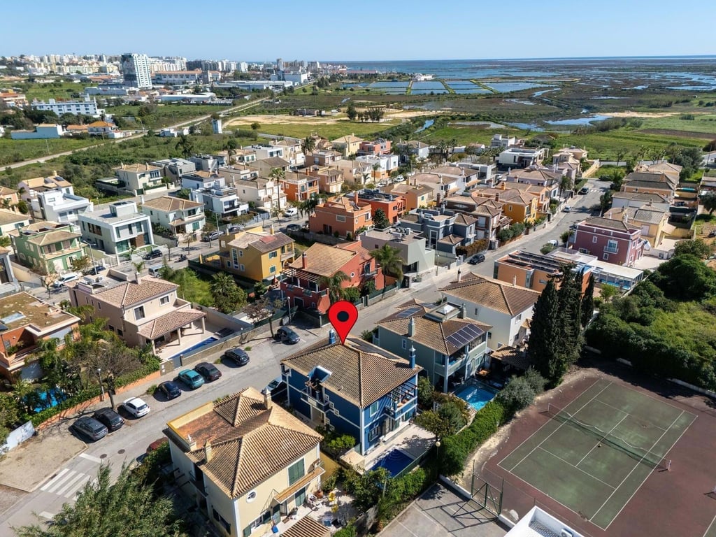 Villa in Montenegro - Image 3