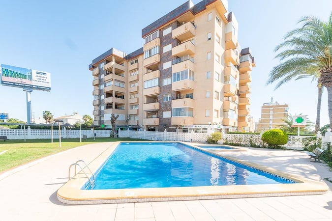 Apartment in La Zenia - view 1