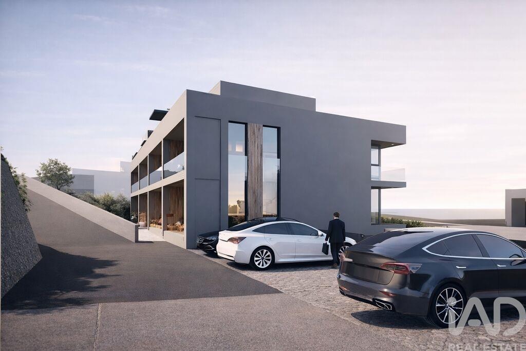 Land in Santo Estevao das Gales - Image 3