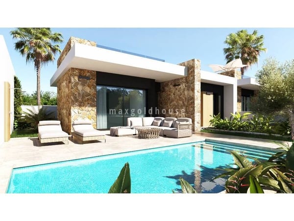 Villa in Ciudad Quesada - view 1