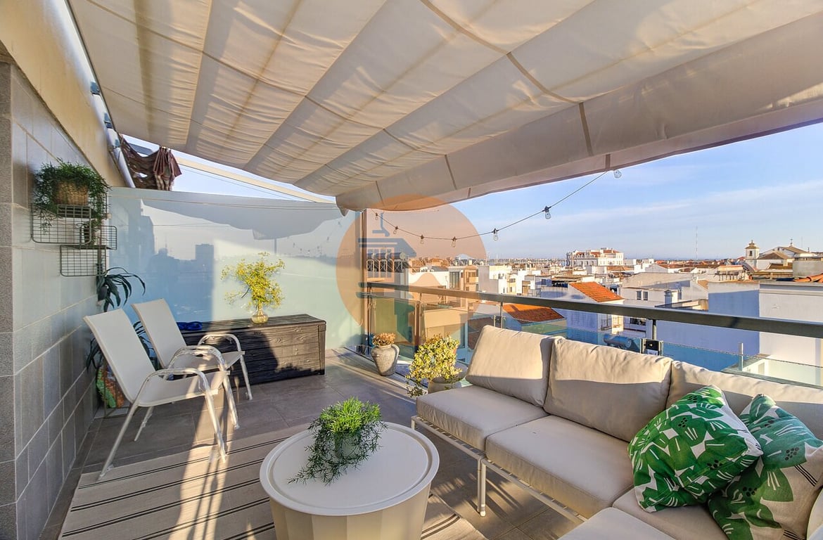 Apartment in Vila Real de Santo Antonio - Image 3