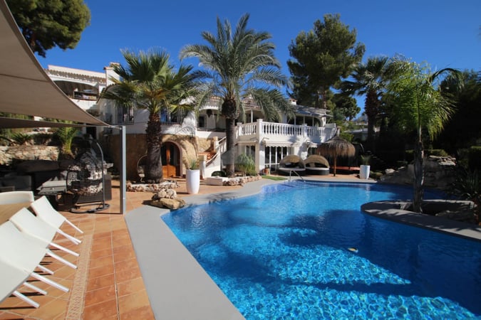 Villa in Benissa - view 1