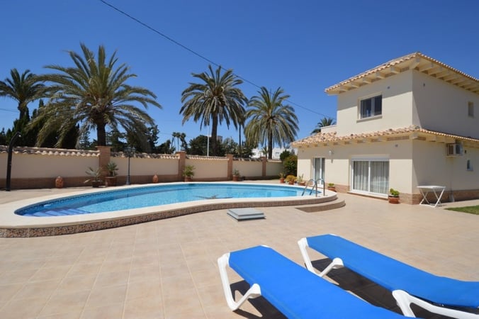 Villa in Cabo Roig - view 1
