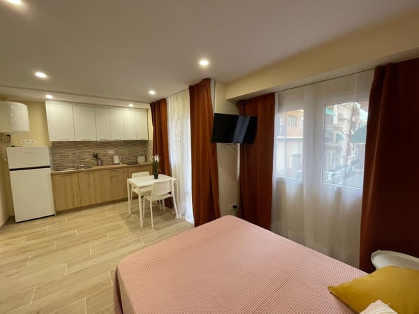 Apartment in Alicante - view 1