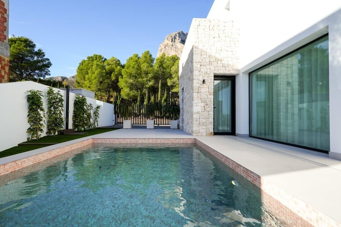 Villa in Polop - view 1