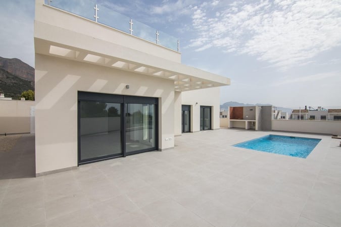 Villa in Polop - view 1