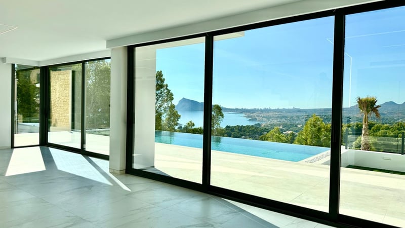 Villa in Altea - view 1