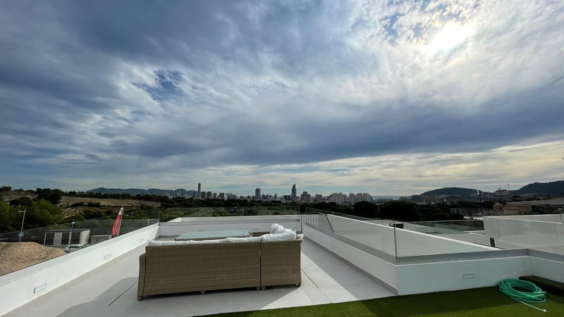 Villa in Finestrat - view 1