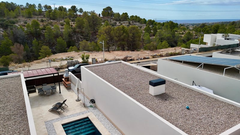 Villa in Finestrat - view 1