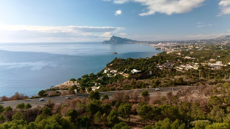 Villa in Altea - view 1