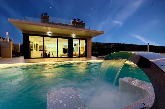 Villa in Villamartin - view 1