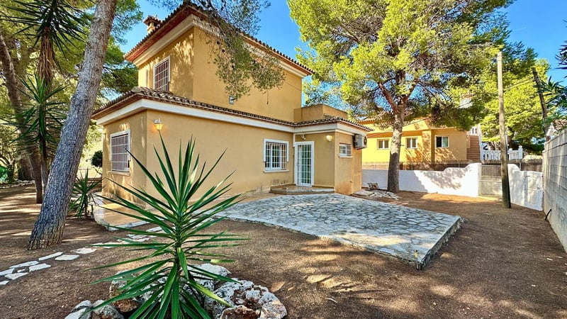 Villa in Denia - view 1