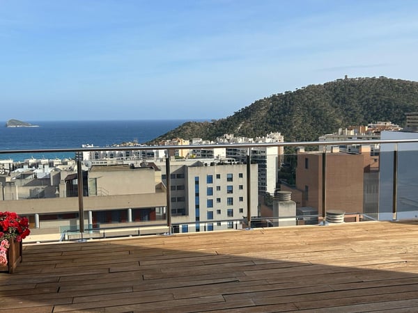 Apartment in Villajoyosa - view 1
