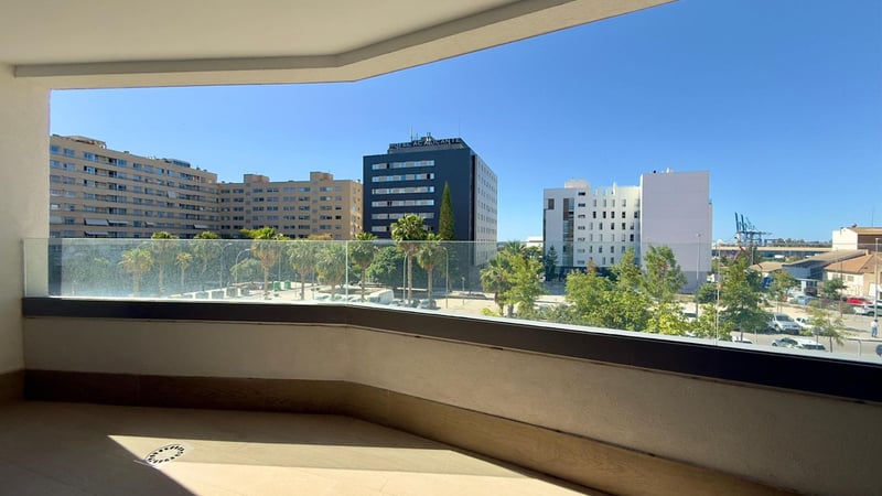 Apartment in Alicante - view 1