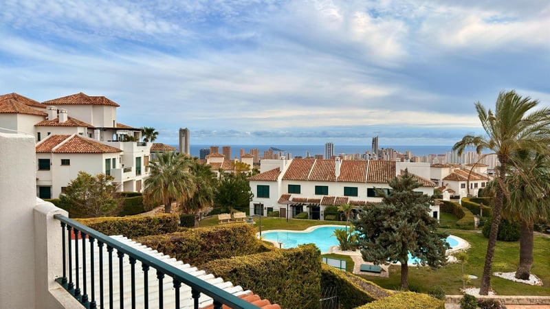 Villa in Finestrat - view 1