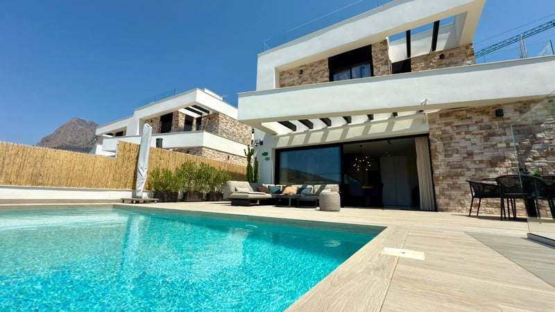 Villa in Finestrat - view 1