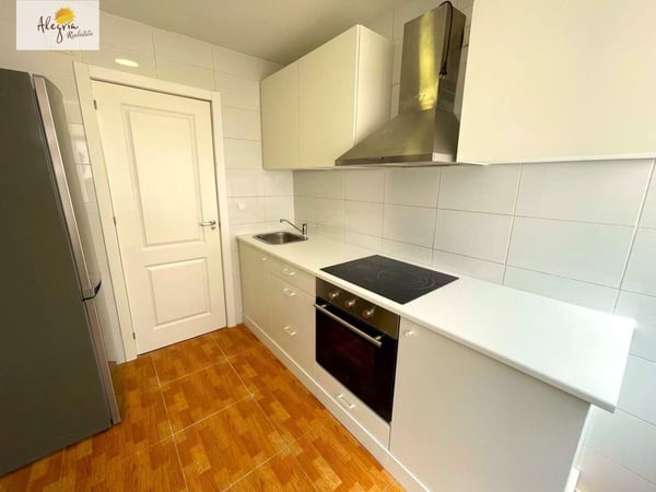 Apartment in Alicante - view 1