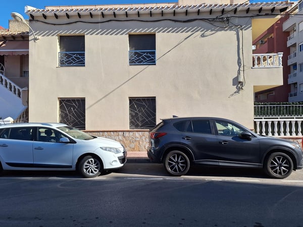 Villa in Torrevieja - view 1