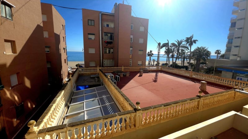 Apartment in El Campello - view 1