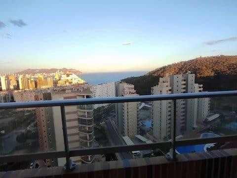 Apartment in Villajoyosa - view 1