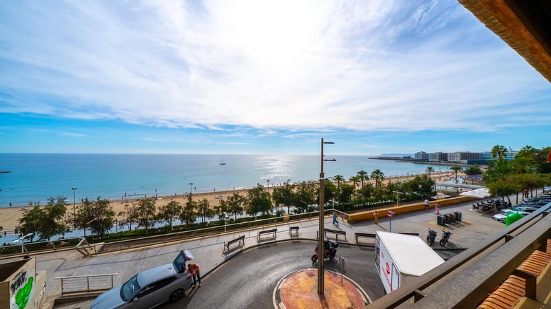 Apartment in Alicante - view 1